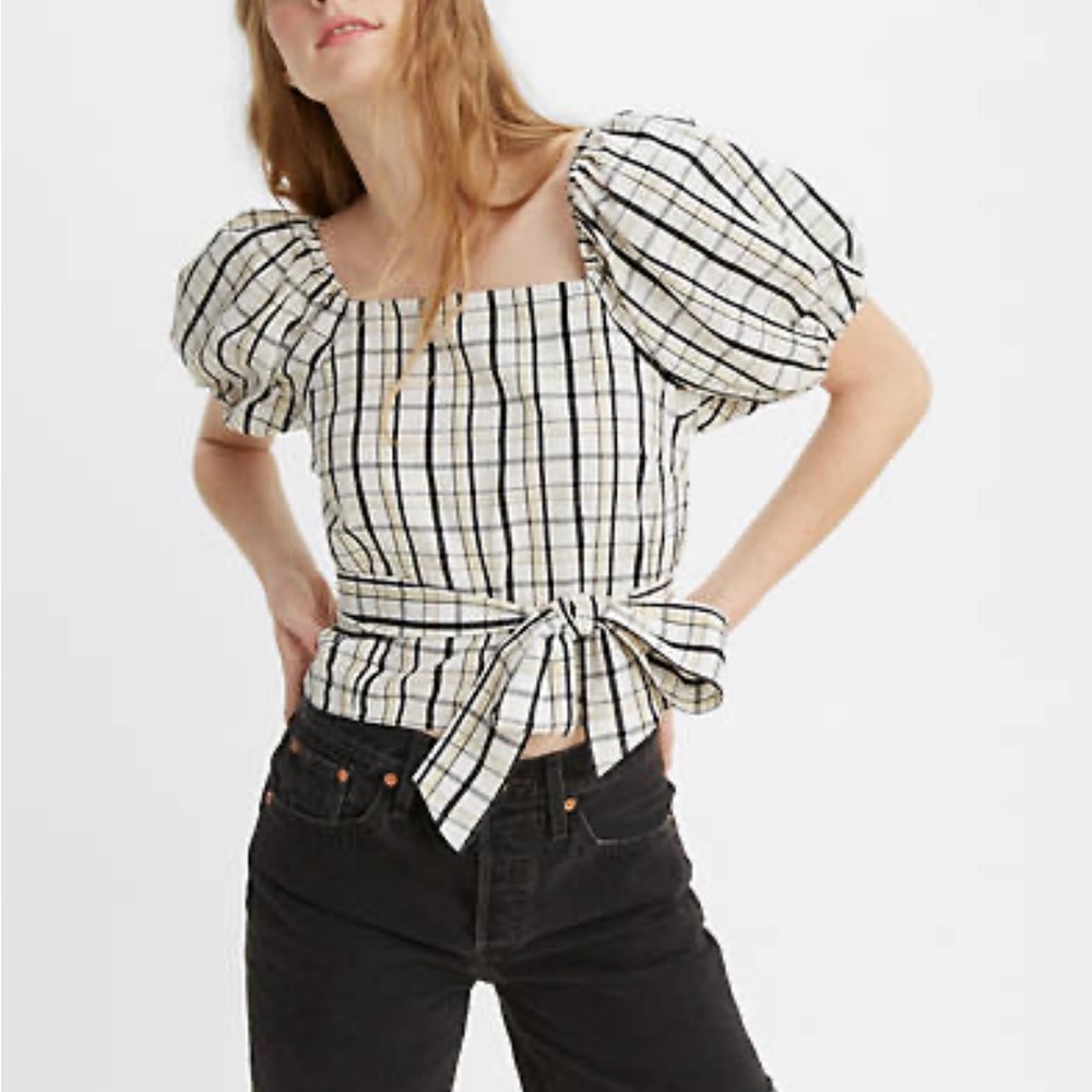 Levi’s plaid puff sleeve top